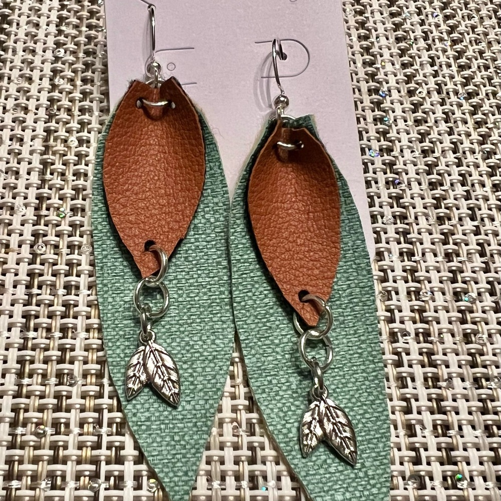 New Vegan Leather Teal/Tan Layered Leaf Earrings with Silver Charms.